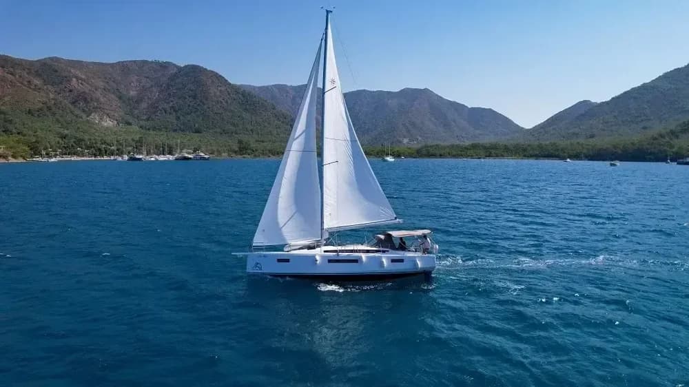 2022 Jeanneau Sun Odyssey 410 Boat for Sale in MARMARIS