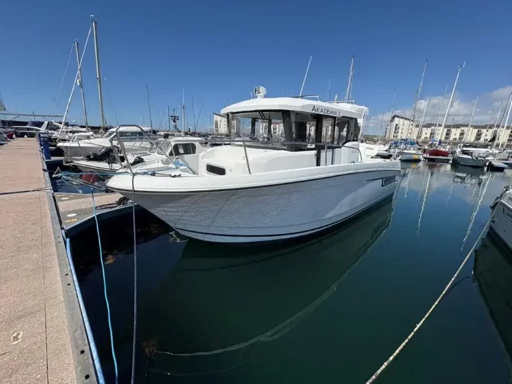 2015 Jeanneau Merry Fisher 855 Marlin Boat for Sale in Ardrossan