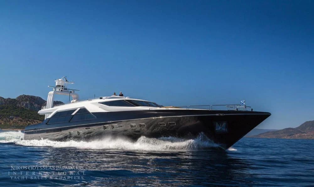 Devonport 42m