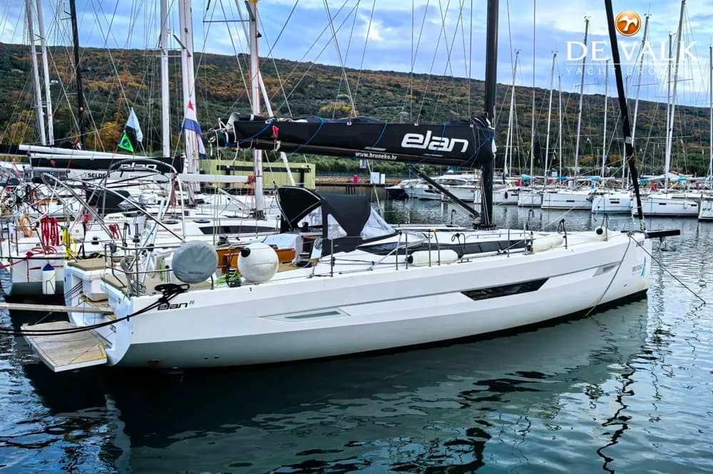 2022 Elan E6 Boat for Sale in Contact De Valk Istria