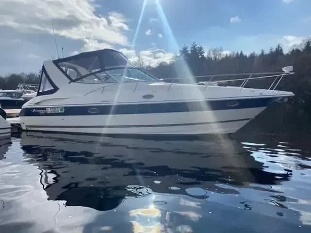 2006 Cruisers Yachts 320 Express Boat for Sale in Alexandria