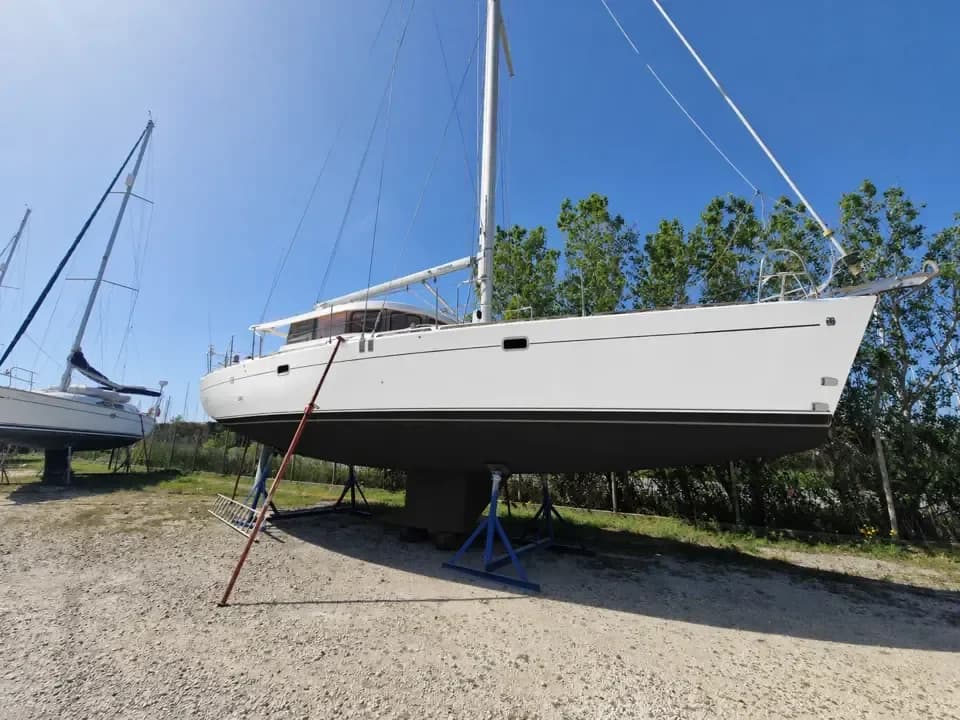 1999 Dufour Atoll 43 Boat for Sale