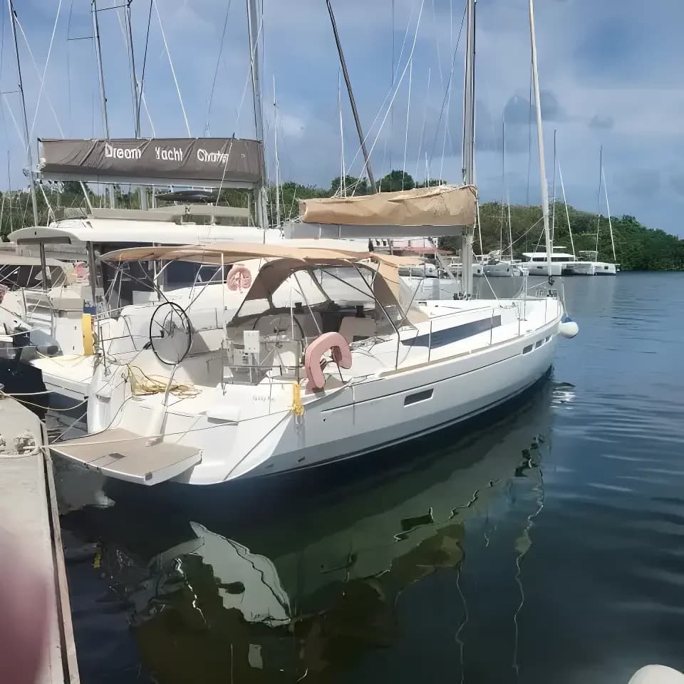 2017 Jeanneau Sun Odyssey 519 Boat for Sale