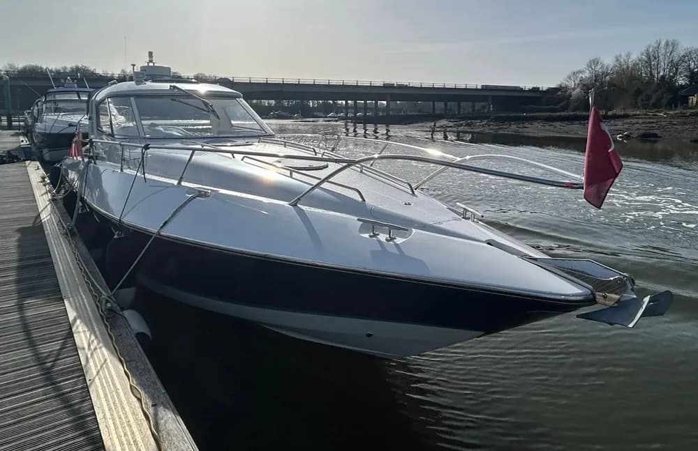 2004 Hunton Gazelle 43 Boat for Sale in Hamble-le-Rice