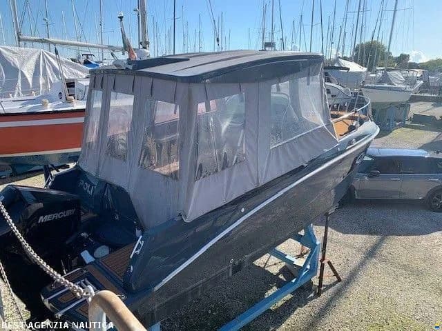 revo yacht REVO 700