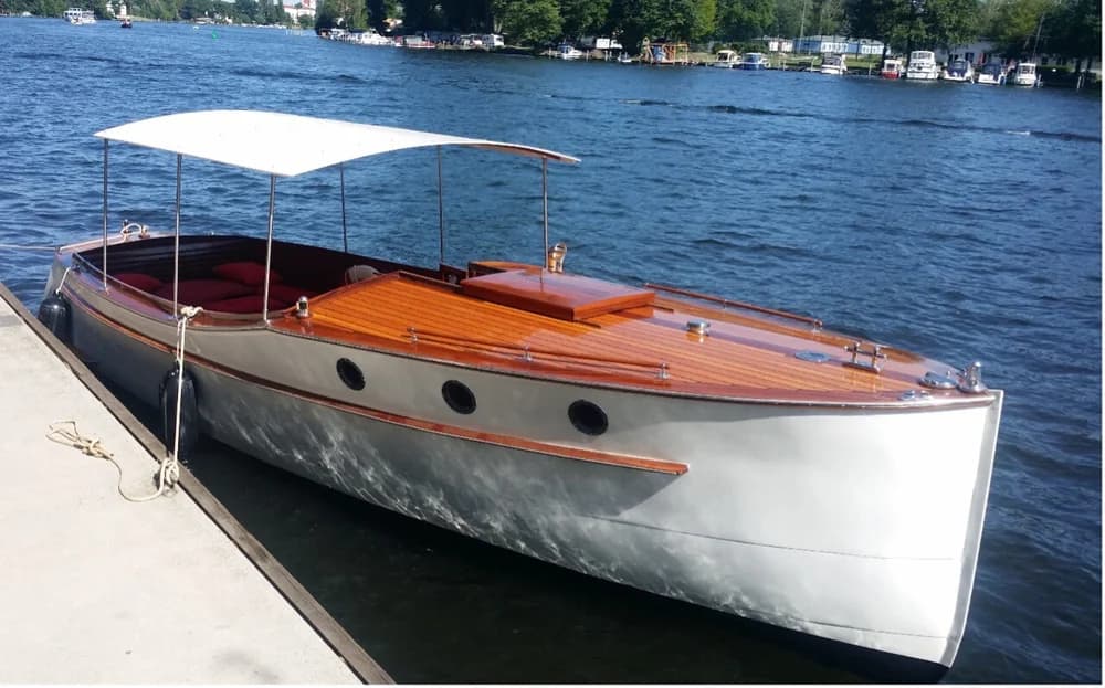 Backdecker