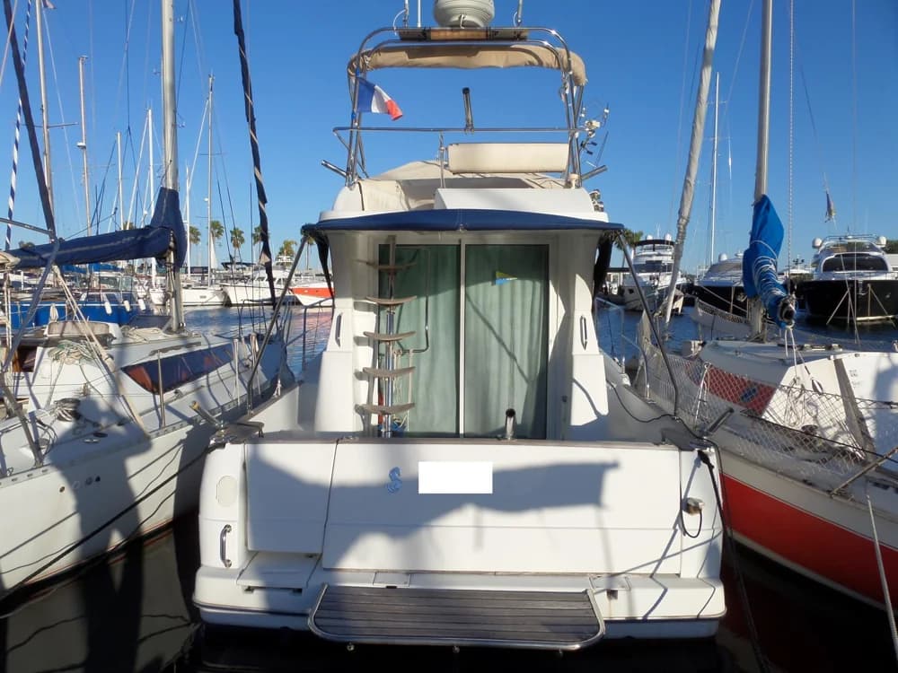 2004 Beneteau Antares 9.80