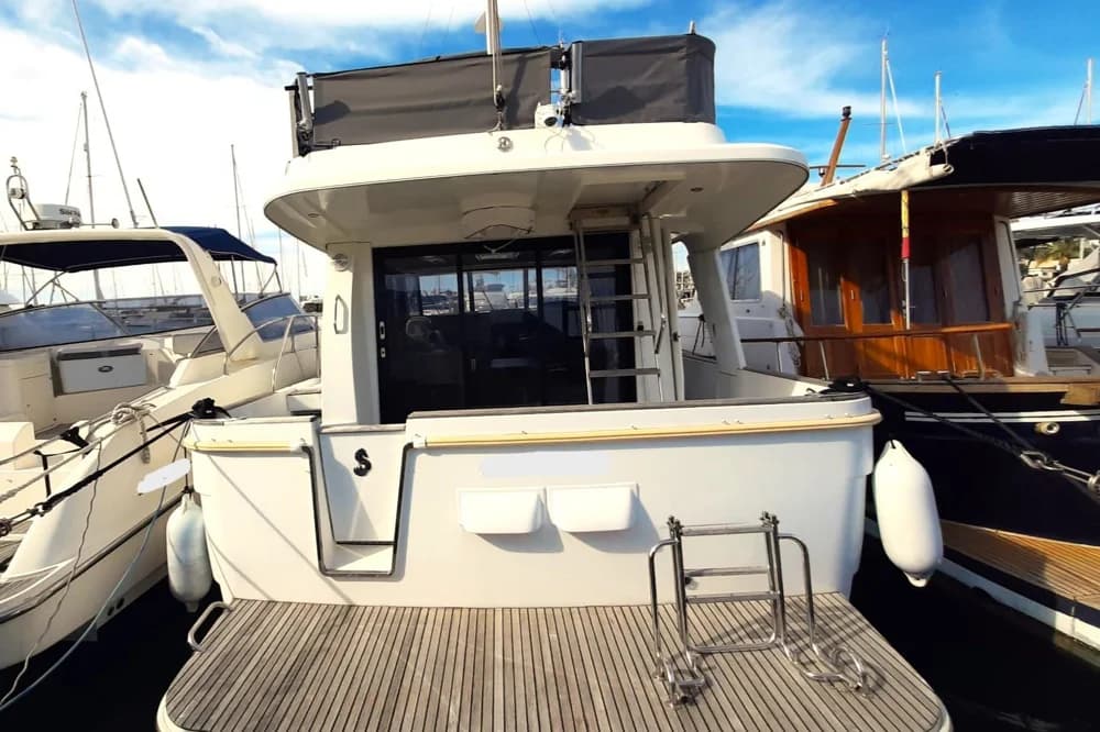 2017 Beneteau Swift Trawler 34