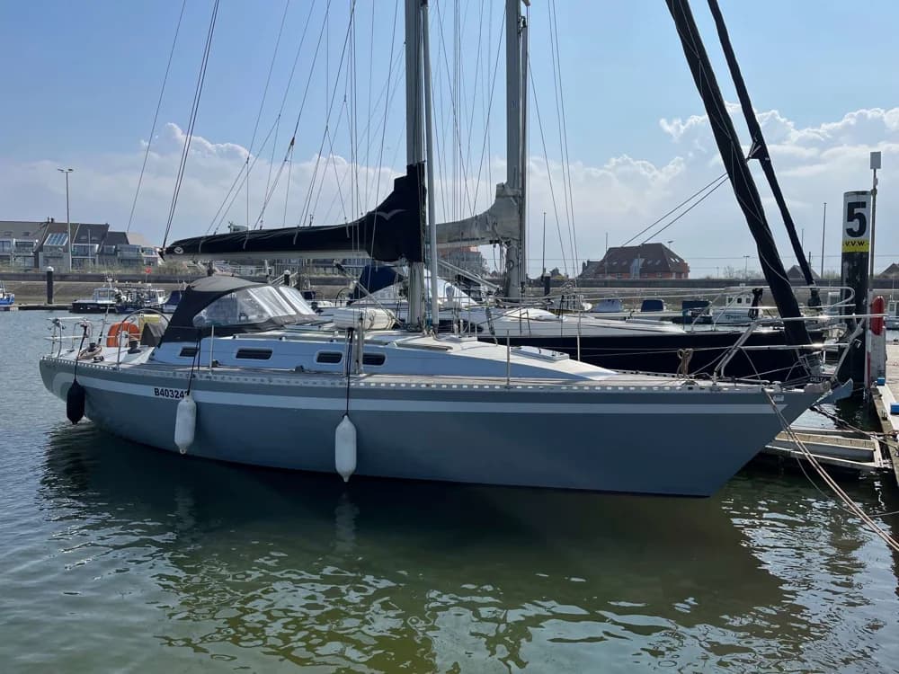 DRESPORT 37 FURIA