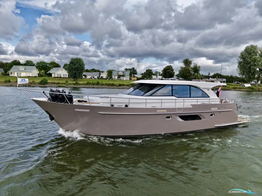 Van Den Hoven Executive 15.00 MK II