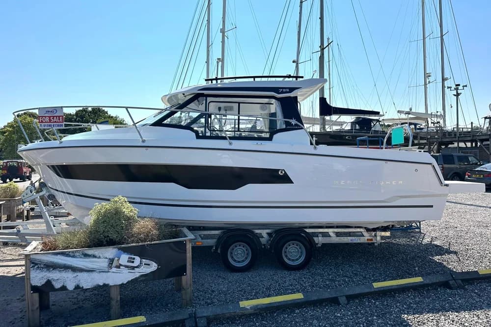 2027 Jeanneau Merry Fisher 795 Serie 2