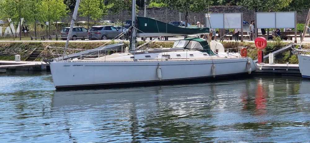 FUTURA 51