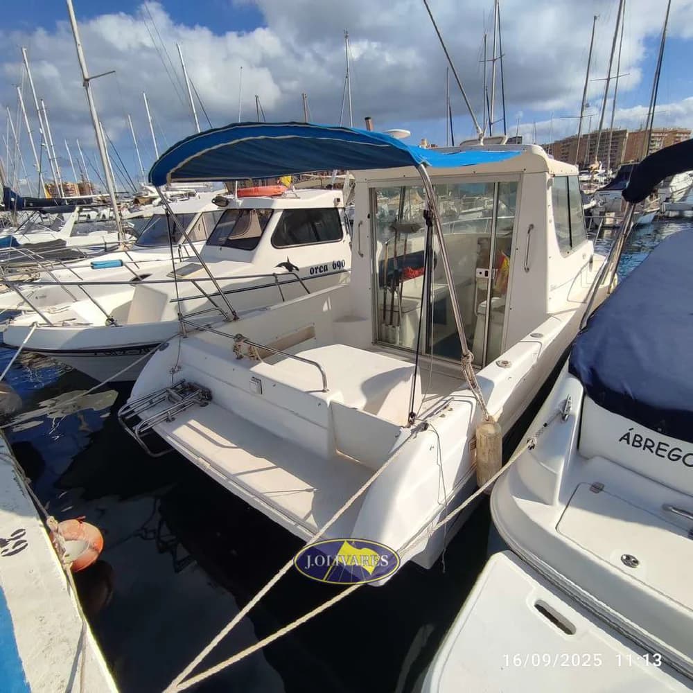 SAVER 23 CABIN FISHER