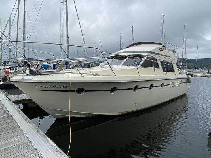 FAIRLINE 40 FLYBRIDGE