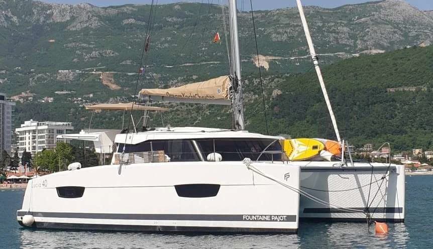 LUCIA 40