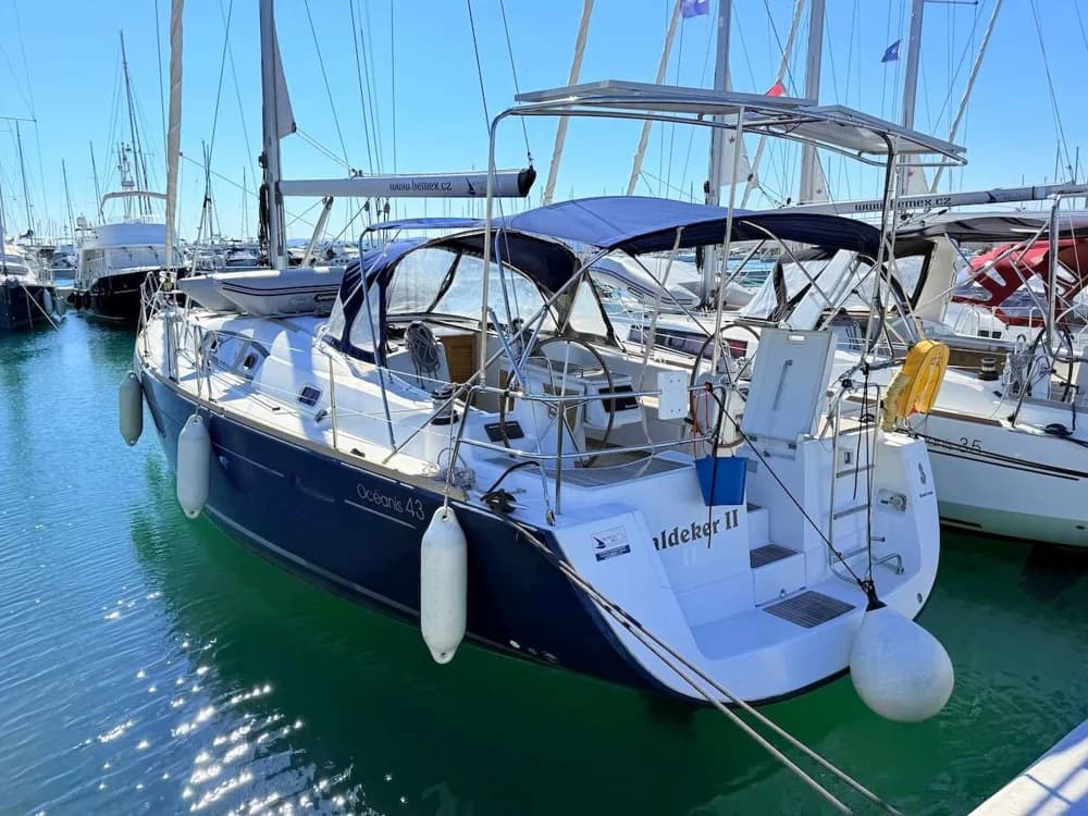 BENETEAU OCEANIS 43
