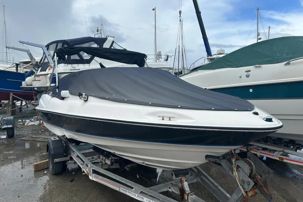 Regal 1800 Bowrider