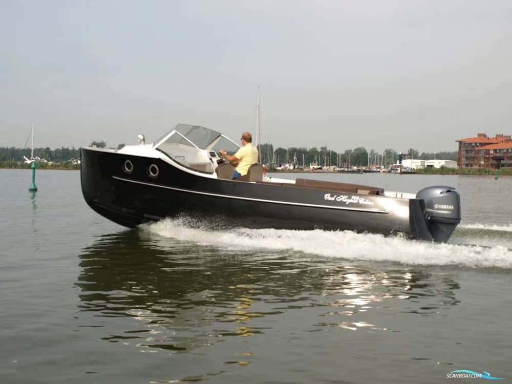 Oudhuijzer 700 Cabine, Zeer Chique en Stijlvol