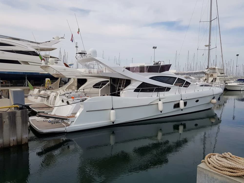 ALENA 58 SPORT FLY