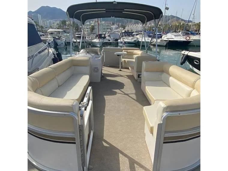 1995 Harris Harris Sunliner 220