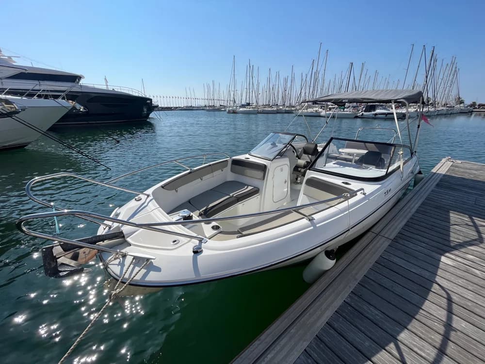2018 Jeanneau Cap Camarat 7.5 BR