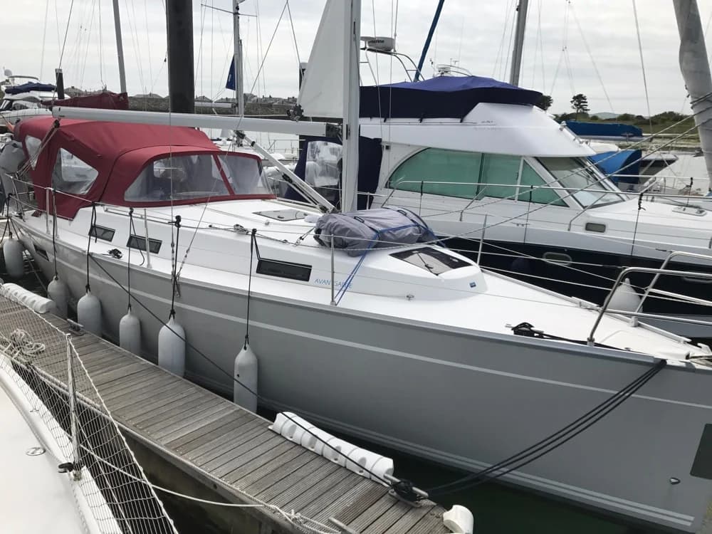 2013 Bavaria 32