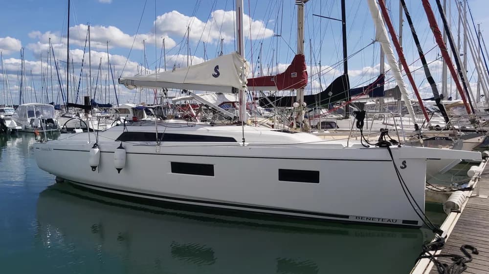 2023 Beneteau Oceanis 34.1