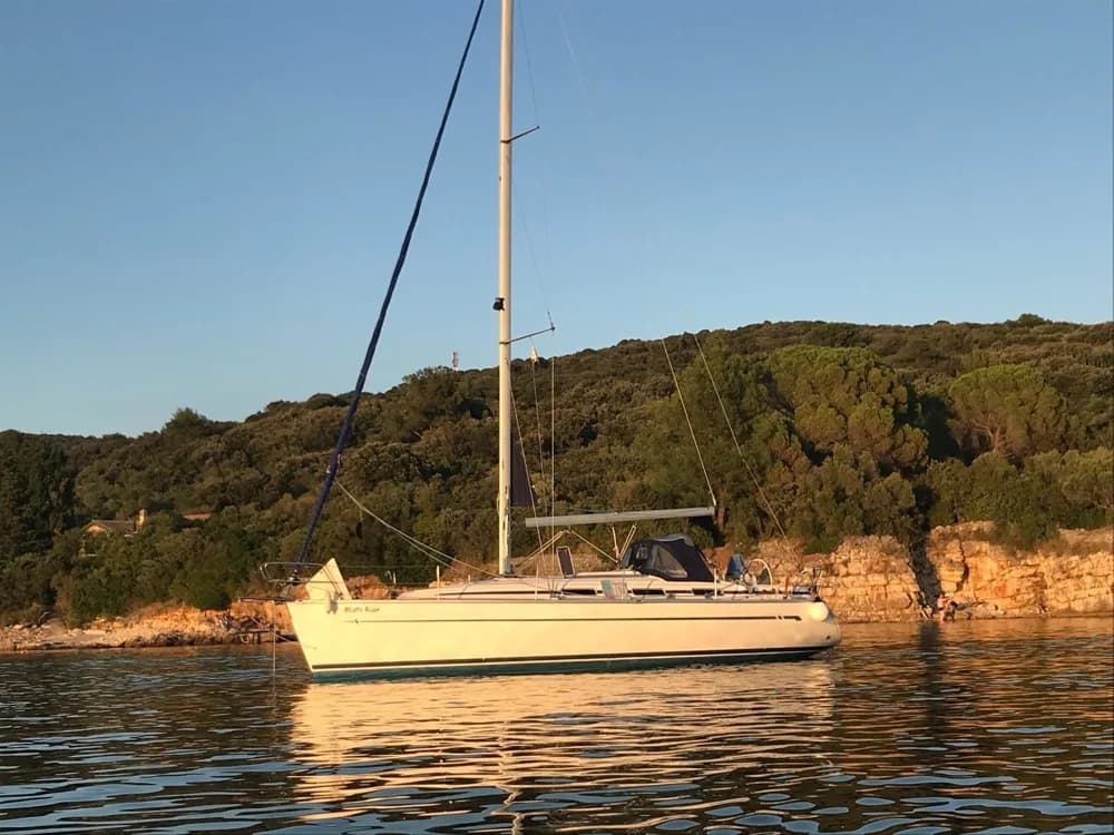 2002 Bavaria Cruiser 36