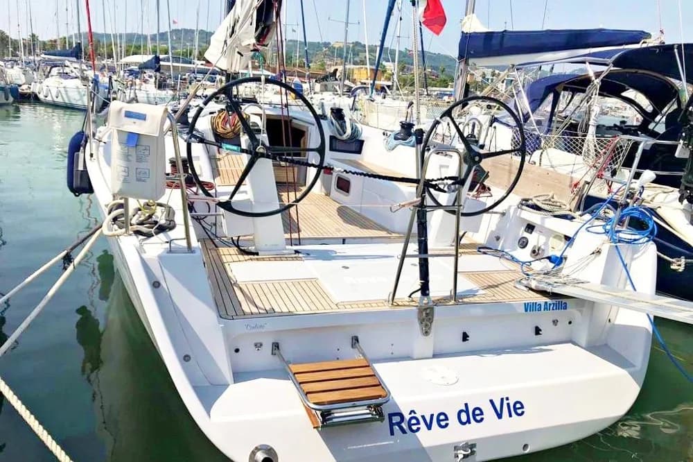 2013 Grand Soleil 43