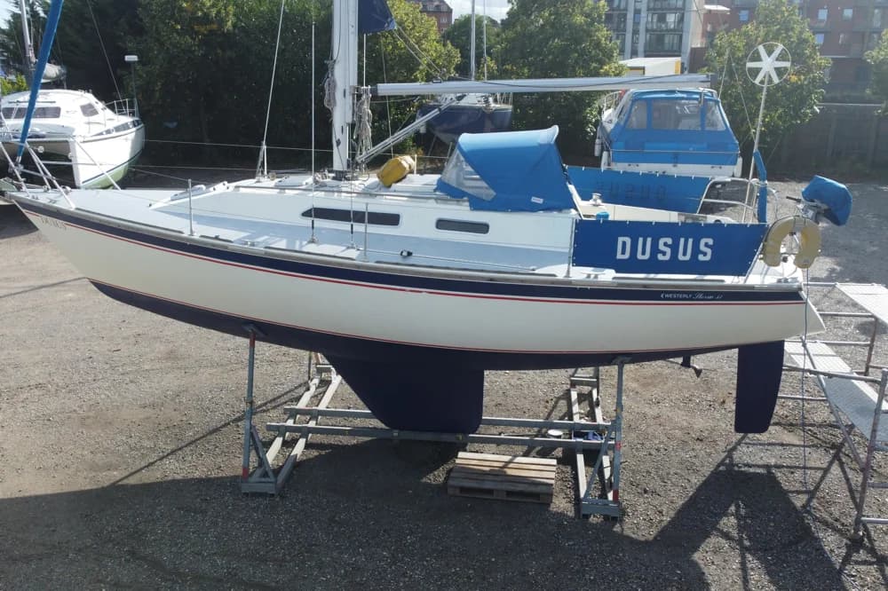 1990 Westerly Storm 33