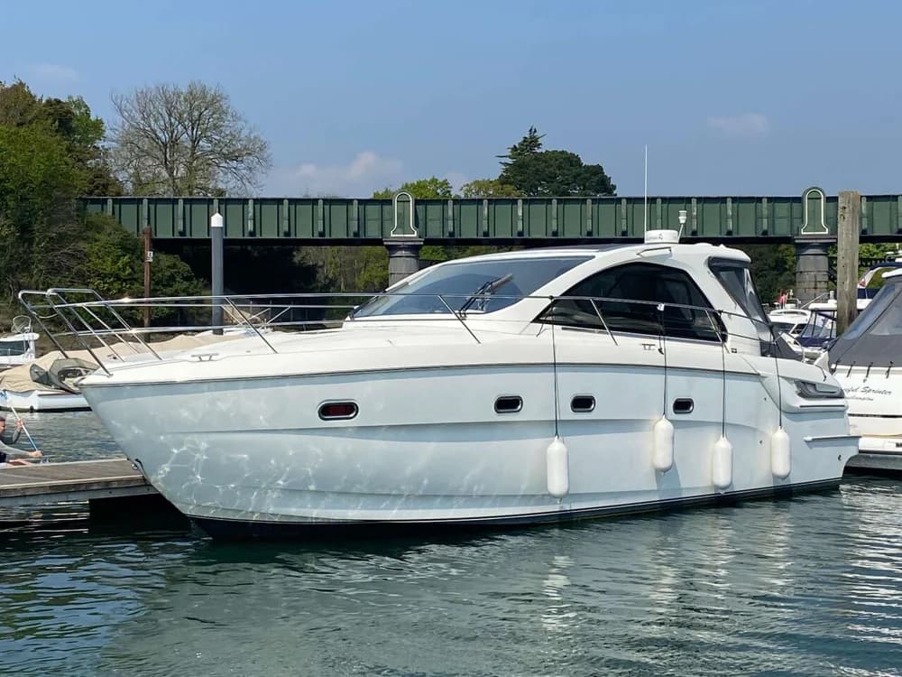 Bavaria Sport 38 HT
