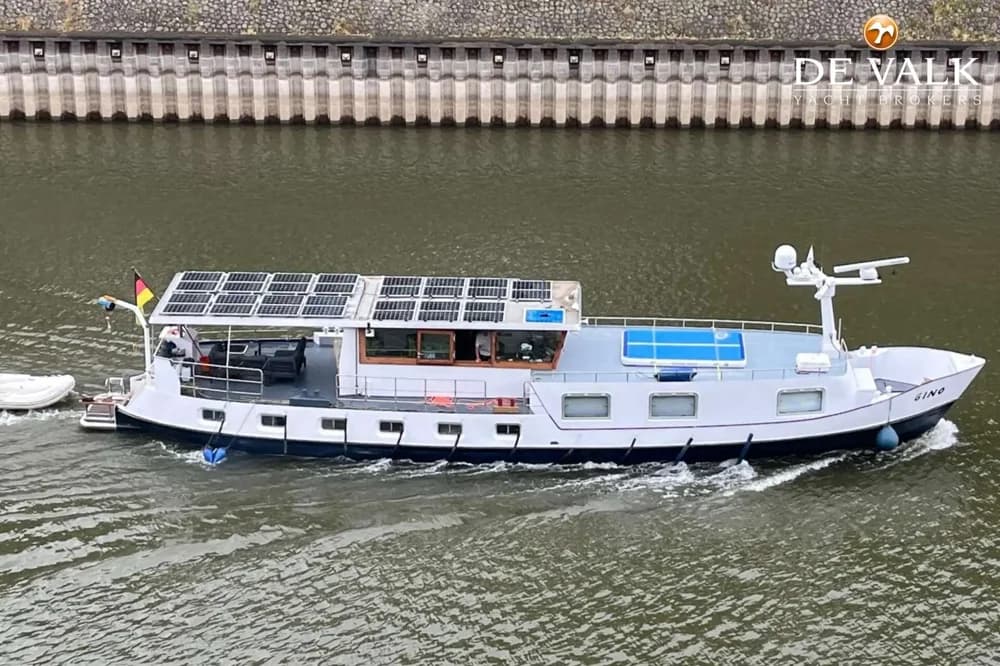1930 Luxe Motor 22 M Boat for Sale in Contact