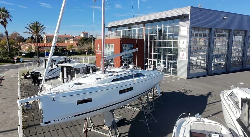 Bénéteau Oceanis 37.1