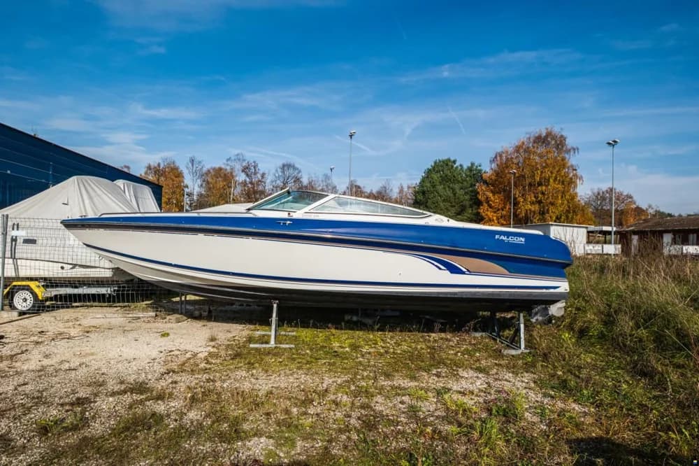 Falcon Yachts GB Thunderbird 2500 CD