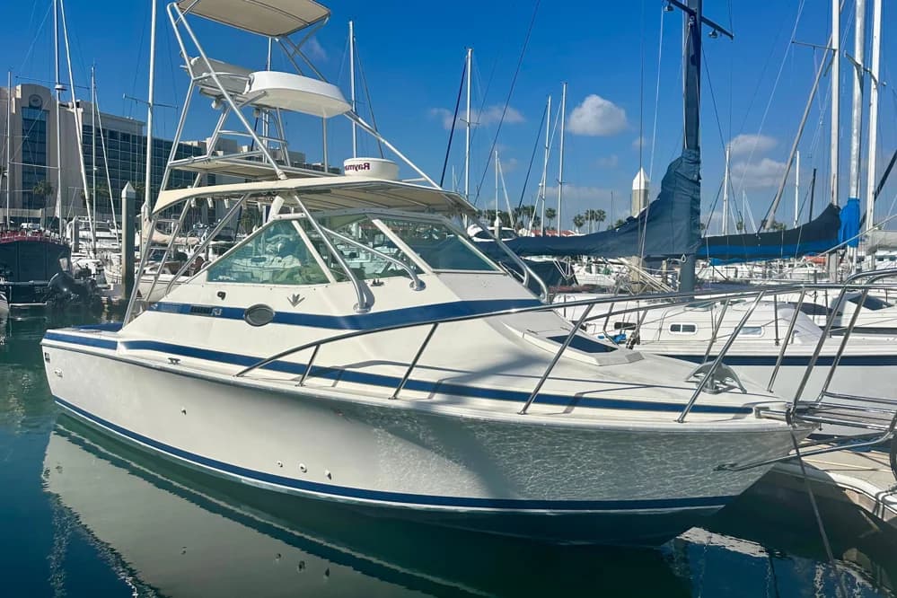 1985 Bertram 28 Bahia Mar