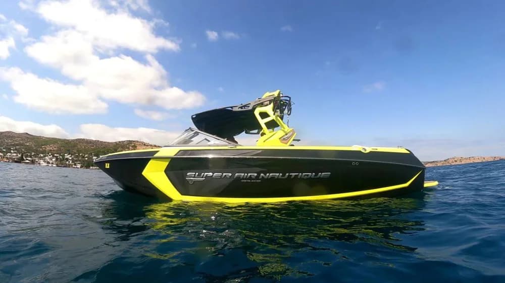 Nautique G25