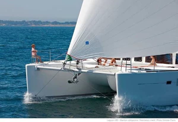 2011 Lagoon 450 | 45.8 ft