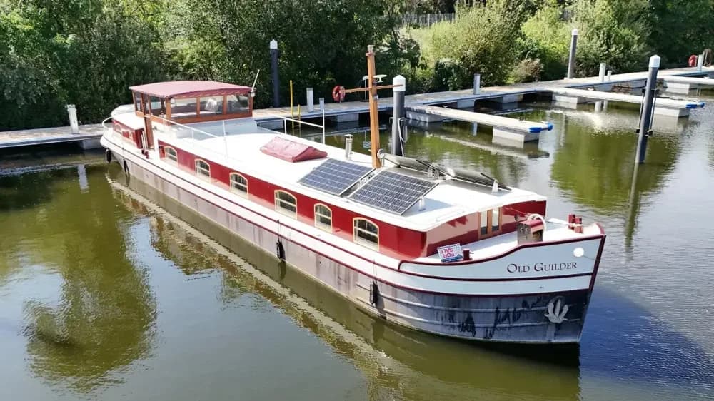 1997 Delta Luxe Motor 21m Boat for Sale in Shepperton