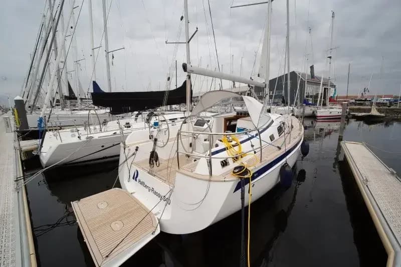 2024 Hallberg-Rassy 340 Boat for Sale in Bruinisse