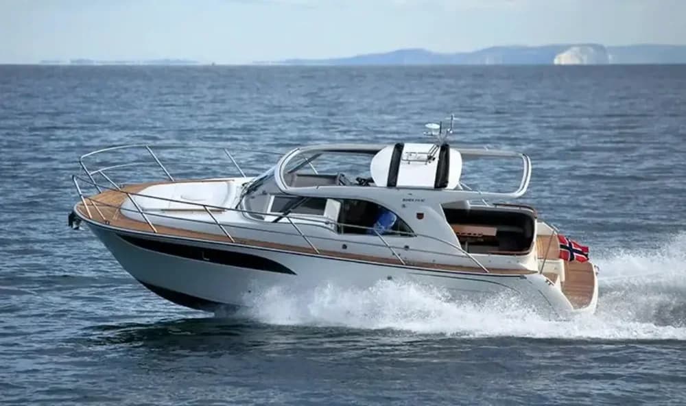 2022 Marex 310 Sun Cruiser Boat for Sale in Šibenik