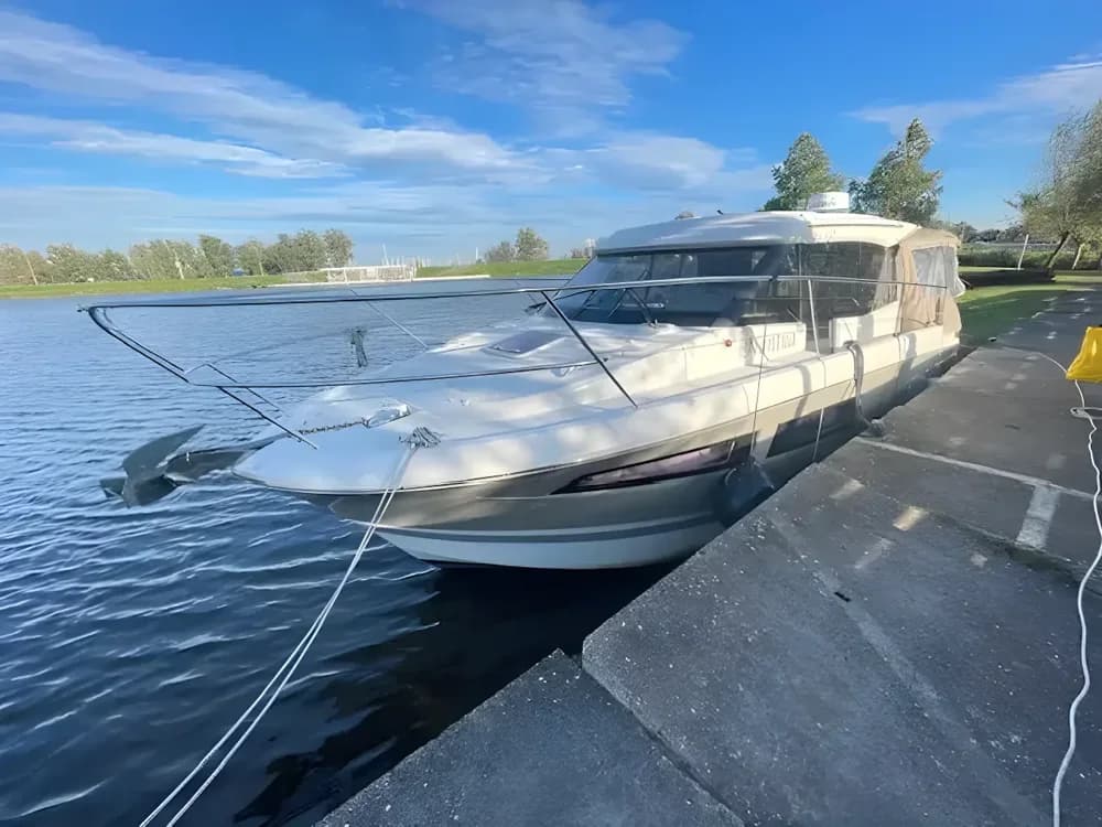 Jeanneau NC 9 Boat for Sale in Lemmer