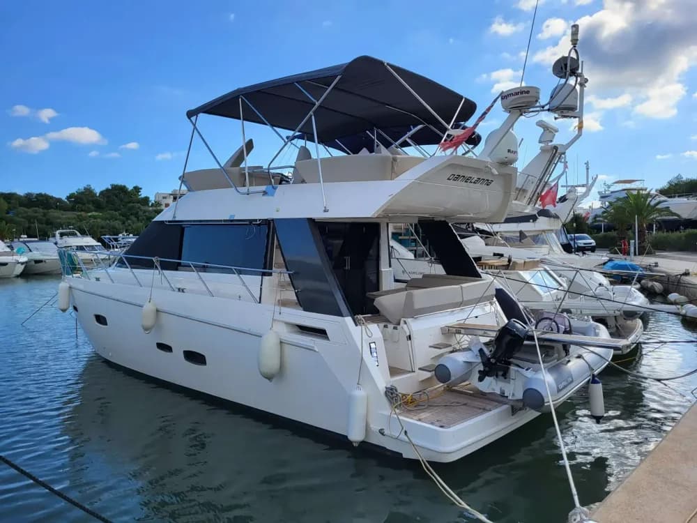 2010 Sealine F46 Boat for Sale in Cala d'or