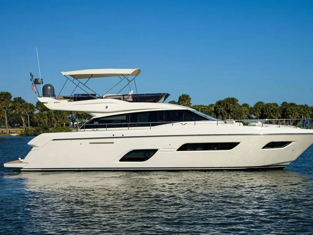 2016 Ferretti Yachts 550 Boat for Sale