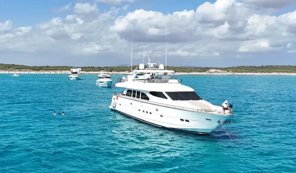 2002 Elegance 80 New Line Boat for Sale