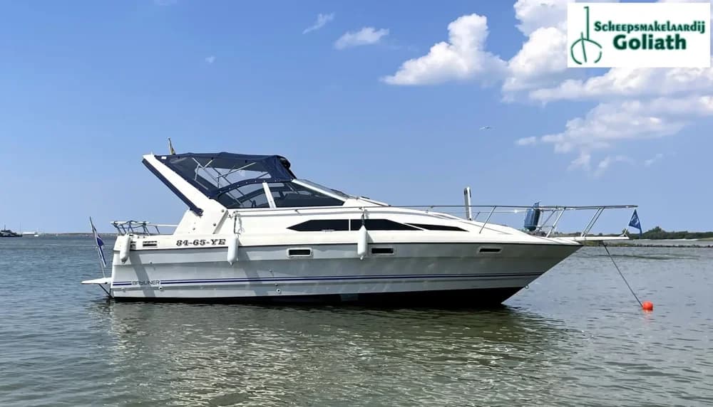 1988 Bayliner 2855 Ciera Boat for Sale in Makkum