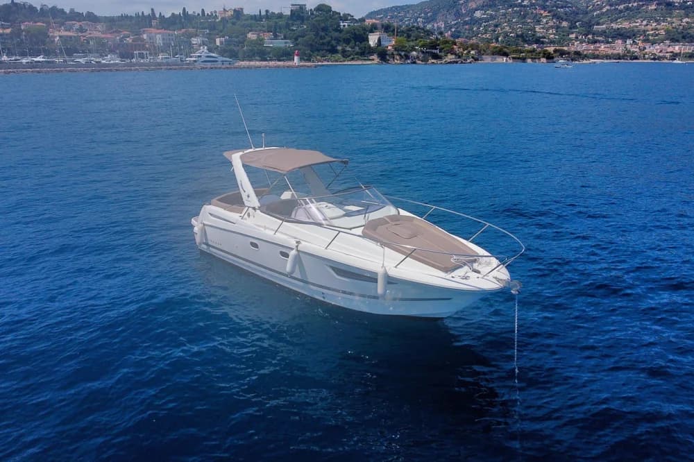 Jeanneau Leader 8