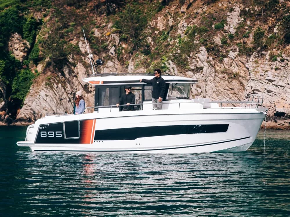 2024 Jeanneau Merry Fisher 895 S2 Boat for Sale in Ipswich