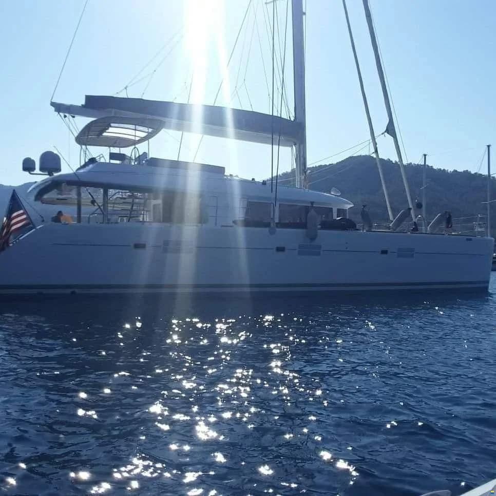 Lagoon 620
