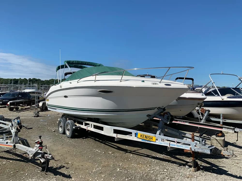 2001 Sea Ray 225 Weekender Boat for Sale in Pwllheli