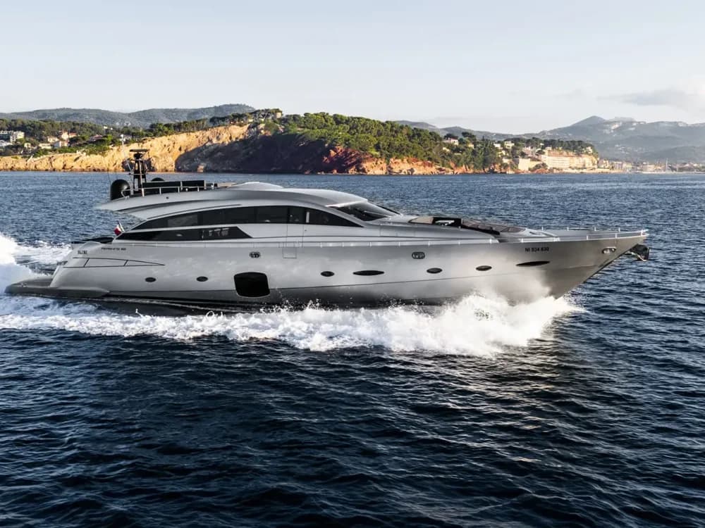 2012 Pershing 92 Boat for Sale in Toulon